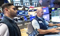 Wall Street Review: Tech Stocks Sink as Semiconductor Sector Enters Bear Market on AI Worries