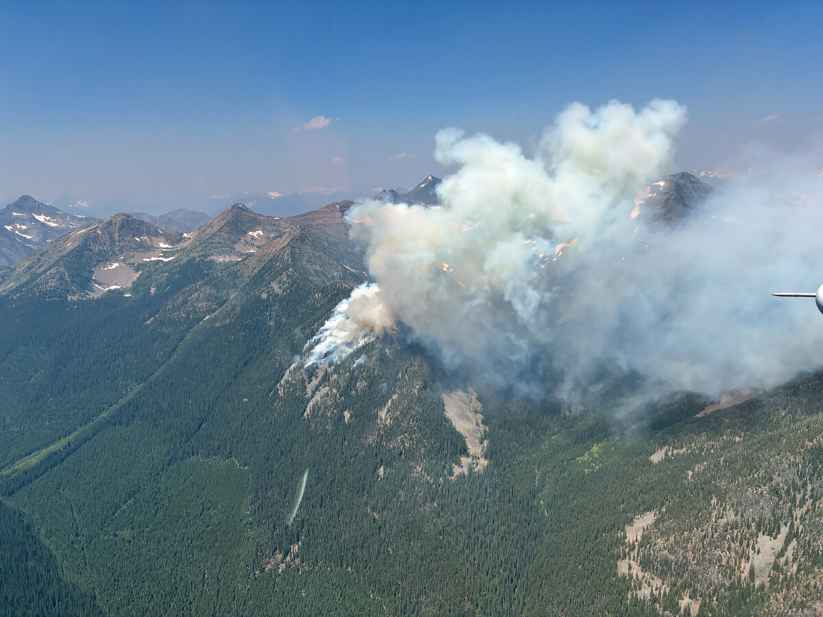 Smoke is shown from a major wildfire in southeastern B.C. in this image provided by the BC Wildfire Service. (The Canadian Press/Handout-BC Wildfire Service)