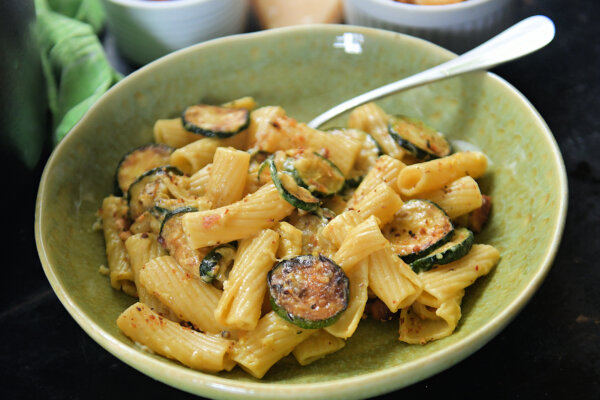 Got Zucchini? Make Summer Carbonara With Lemony Bread Crumbs