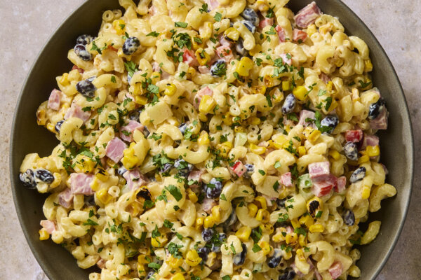 Everyone Will Talk About This Creamy Mexican Pasta Salad All Summer