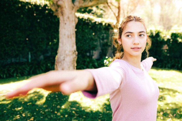 3 Exercises to Train Your Fascia Strength, Ease Back Strain, and Help Prevent Falls 