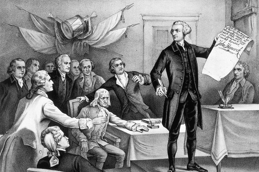 4 июля 1776 года: Джон Хэнкок (1737–1793), президент Континентального конгресса, первым ставит свою подпись под Декларацией независимости в присутствии своих соратников-патриотов Роберта Морриса, Сэмюэля Адамса, Бенджамина Раша, Ричарда Генри Ли, Чарльза Кэрролла, Джона Уизерспуна, Джона Адамса и Эдварда Ратледжа. Оригинальное изображение: напечатано компанией Currier & Ives. (MPI/Getty Images)