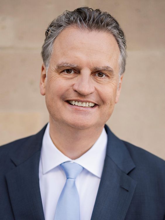 id14814805-krings_guenter_gross