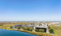 Government Provides $32 Million to Advance Jet Fuel Refinery