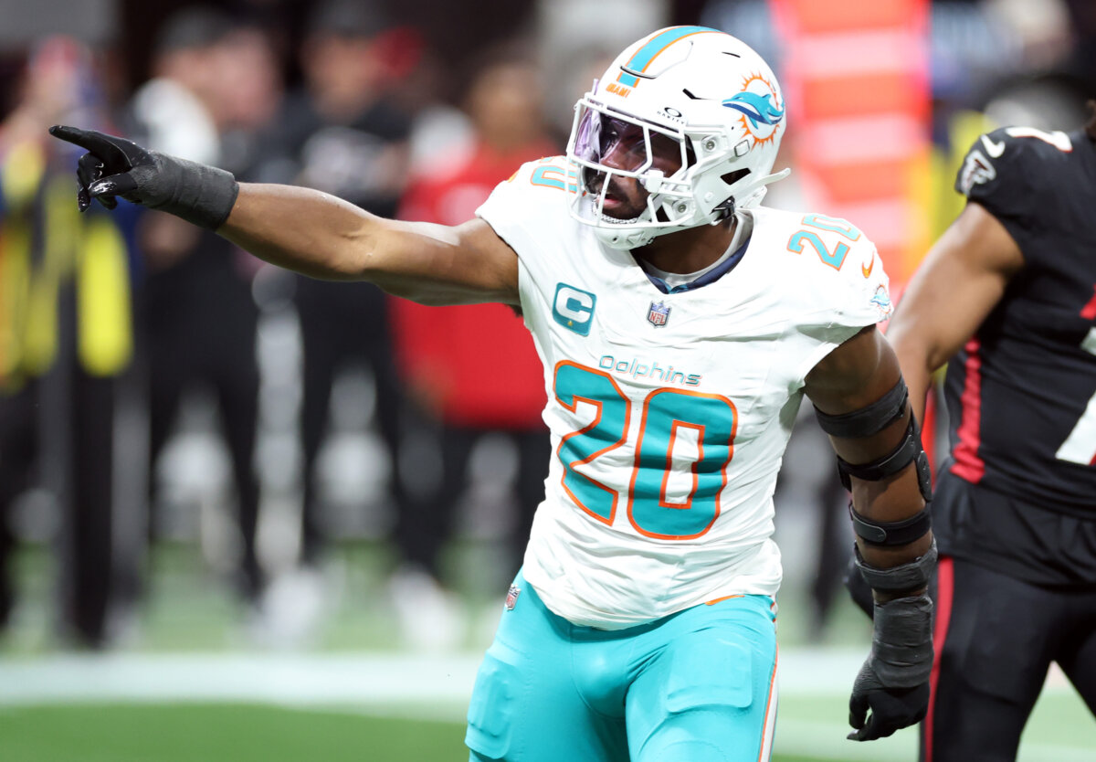Jordyn Brooks #20 of the Miami Dolphins celebrates after a sack against the Atlanta Falcons during the second quarter in the game at Mercedes-Benz Stadium in Atlanta, Georgia, on Oct. 26, 2025. (Kevin C. Cox/Getty Images)