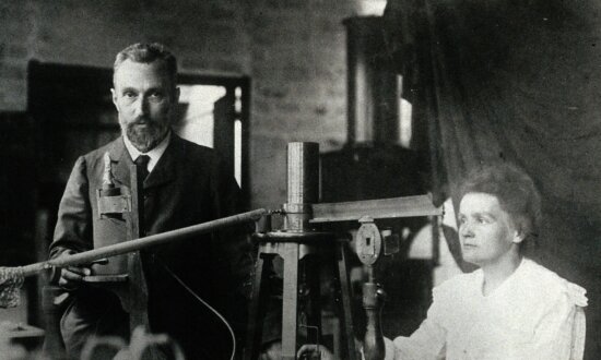 ‘Madame Curie’: Radiating Resilience