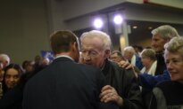 Elmer MacKay, Longtime Progressive Conservative MP for Nova Scotia, Dead at 89