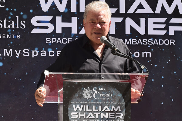 William Shatner Opens Up About Simultaneous Stage 4 Cancer Battles Faced With Daughter Melanie