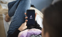 Fifth Circuit Blocks Key Part of Texas Social Media Law Aimed at Protecting Minors