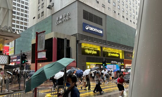 Southern China on High Alert for Typhoon Noul, With Over 340,000 Evacuated and Flights Canceled