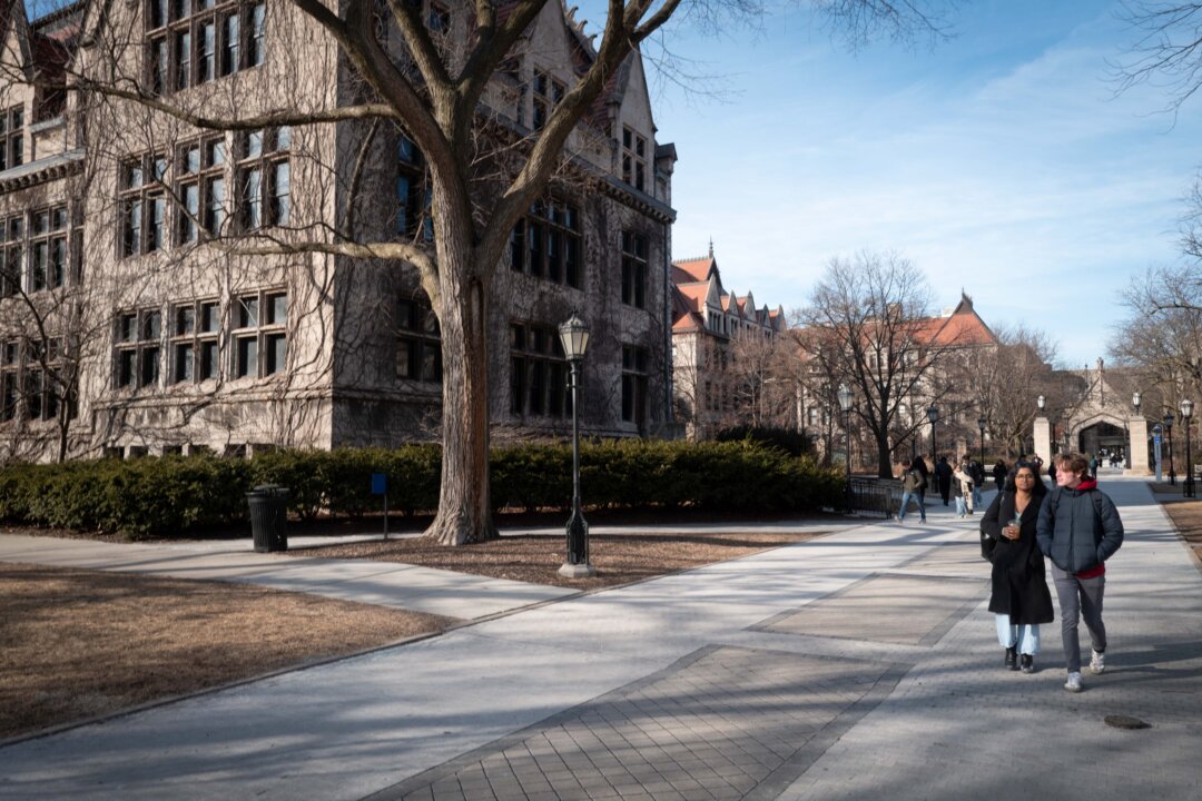 “Landmark Ruling: No In-State Tuition for Illegal Immigrants in Illinois”
