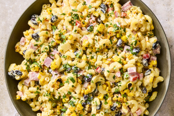 Everyone Will Talk About This Creamy Mexican Pasta Salad All Summer
