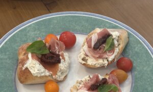 No-Cook Ricotta Toasts Are Packed With Summer Flavor