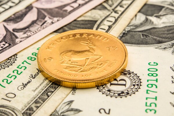 Selling the Family’s Gold: How to Turn Inherited Coins and Jewelry Into a Fair Price