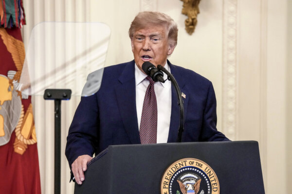 Trump Announces Historic Gaza Peace Breakthrough; Senate GOP Working to Avert Election-Time Shutdown | NTD Good Morning (July 31)