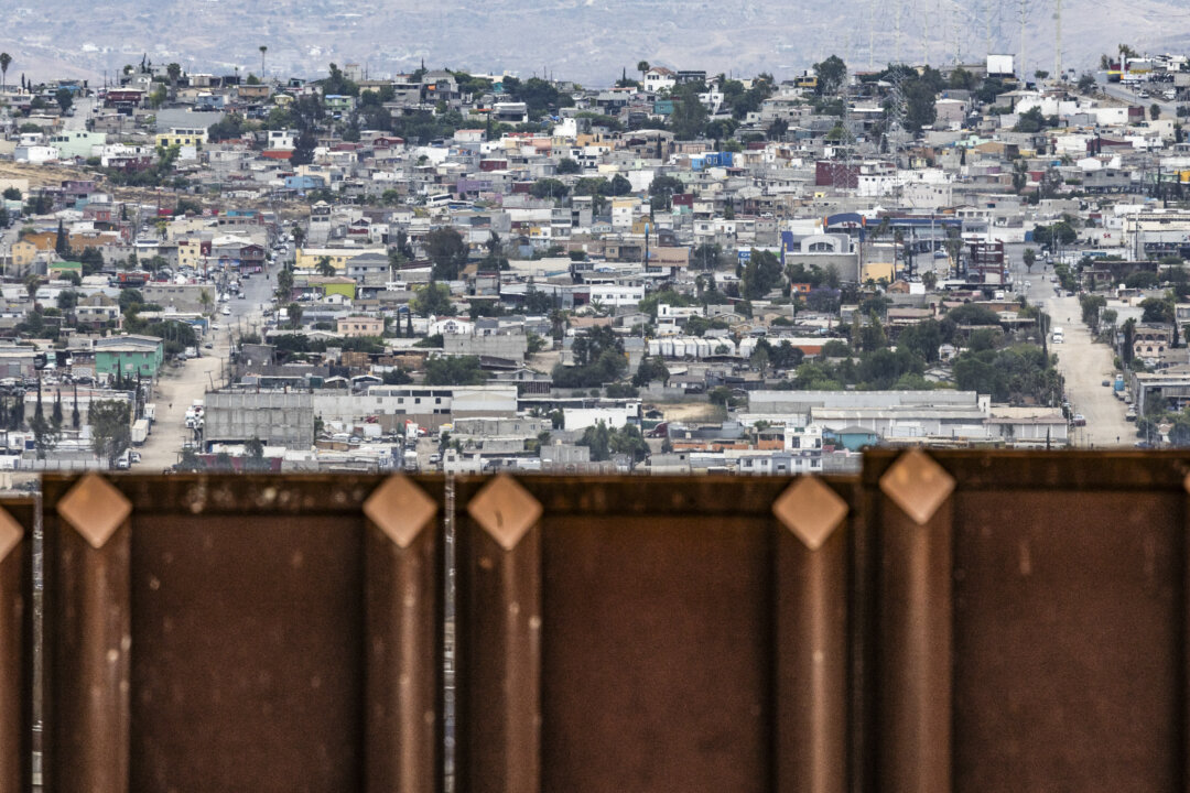 Homeland Security Reports 16 Strait Months of Zero Border Releases