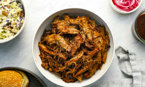 Easy Oven-Cooked Pulled Pork