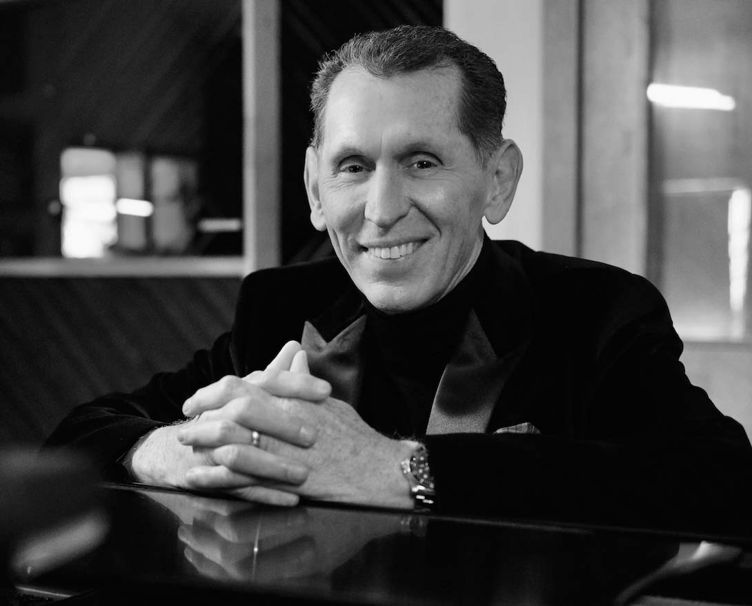 Tim Lovelace is a Billboard Top 5 comedian, author, award-winning songwriter, and acclaimed multi-instrumentalist. (Courtesy of Tim Lovelace)