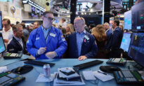 Wall Street Review: Stocks Recover as Tech Earnings Lift Sentiment