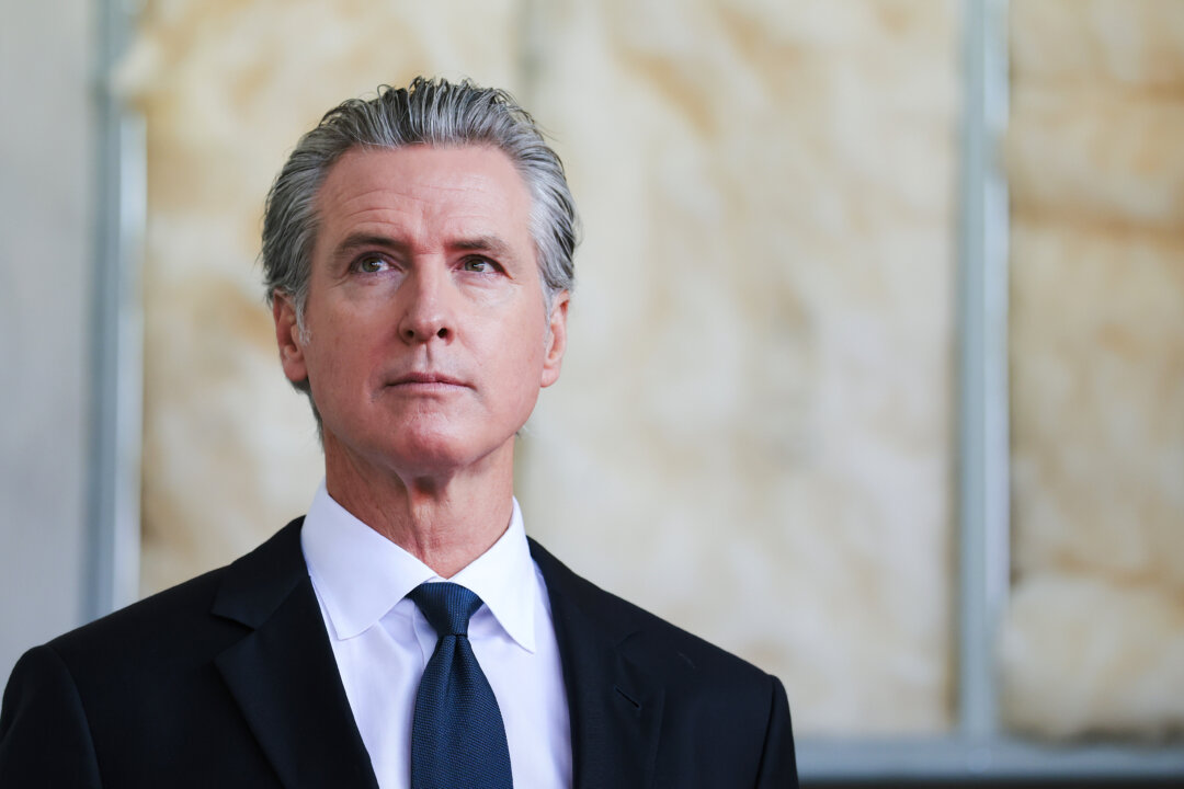 California to Raise Minimum Wage to $17.40 in 2027