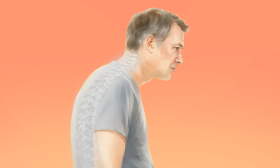 Hunchback: Spine’s Natural Curve Becomes Abnormal–Here’s How to Reverse It