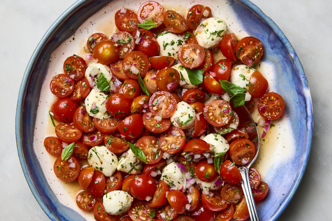 From Garden to Table, the Ultimate Cherry Tomato Salad