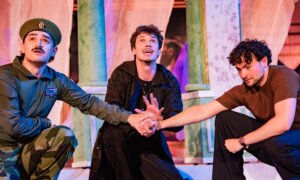 A Brilliant Production of ‘Hamlet’ Explores the Cost of Holding a Murderer Accountable
