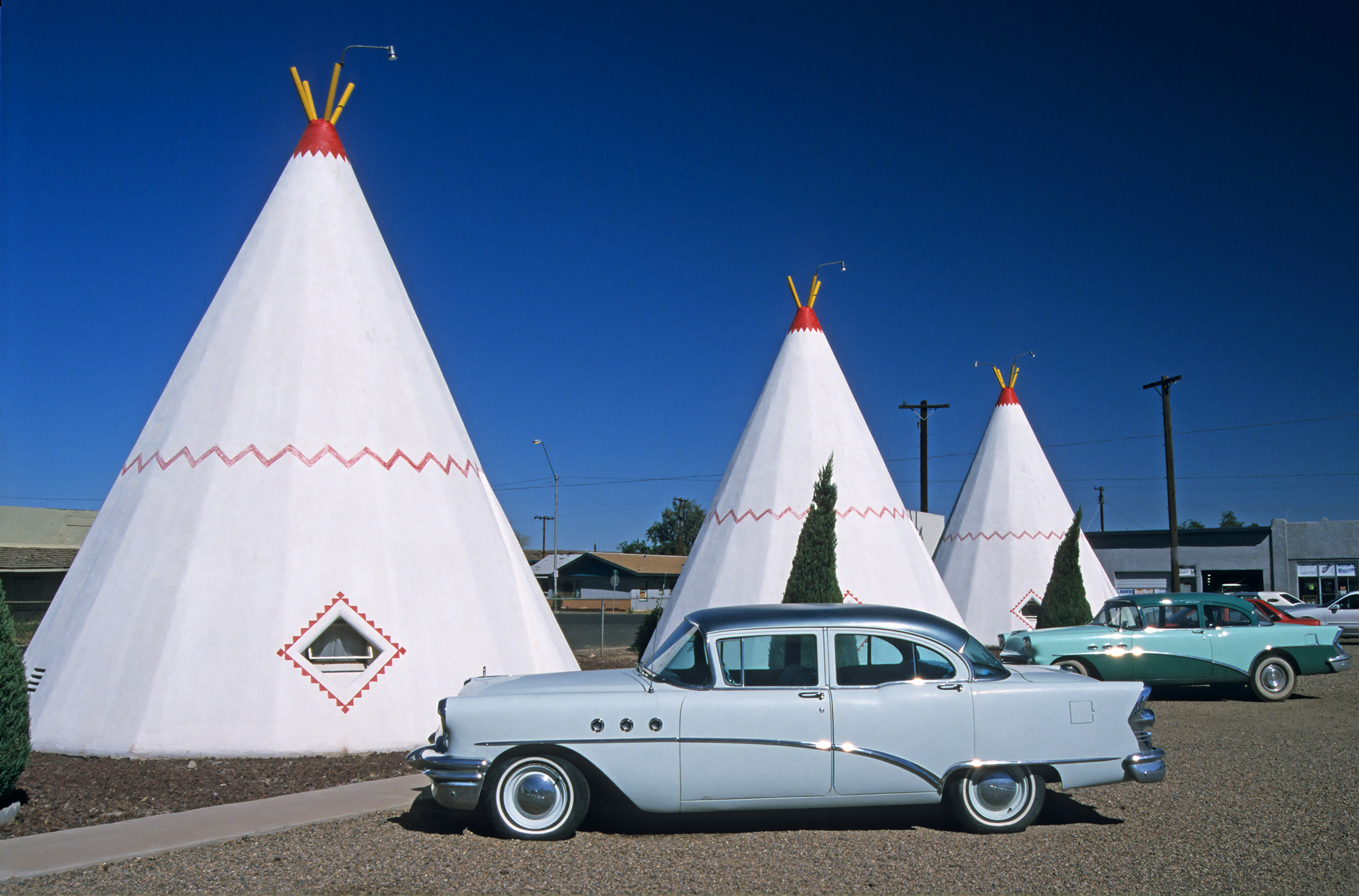 TRV-UST-VINTAGE-MOTELS-FILEPIC-2-DMT