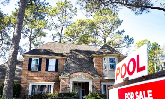Housing Finance Chief Opens VantageScore System to All Fannie, Freddie Lenders