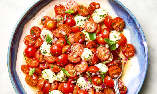 From Garden to Table, the Ultimate Cherry Tomato Salad