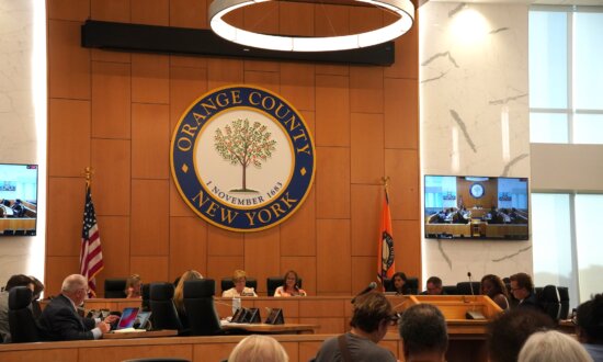 Orange County Calls for Halt to Potential Newburgh ICE Facility