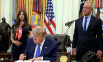 Trump Signs Executive Order Calling for Spacing Out Childhood Vaccines