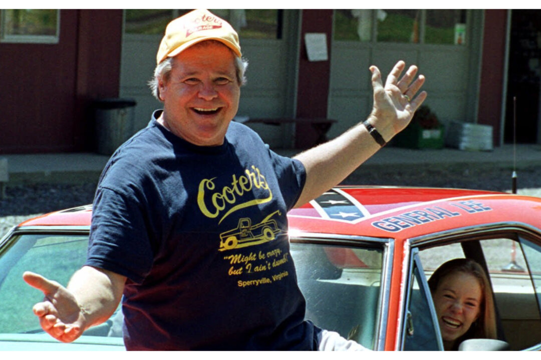 Ben Jones, Good Ol’ Boy ‘Dukes of Hazzard’ Actor and 2-term US House Member, Dies at 84