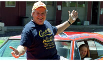 Ben Jones, Good Ol’ Boy ‘Dukes of Hazzard’ Actor and 2-term US House Member, Dies at 84
