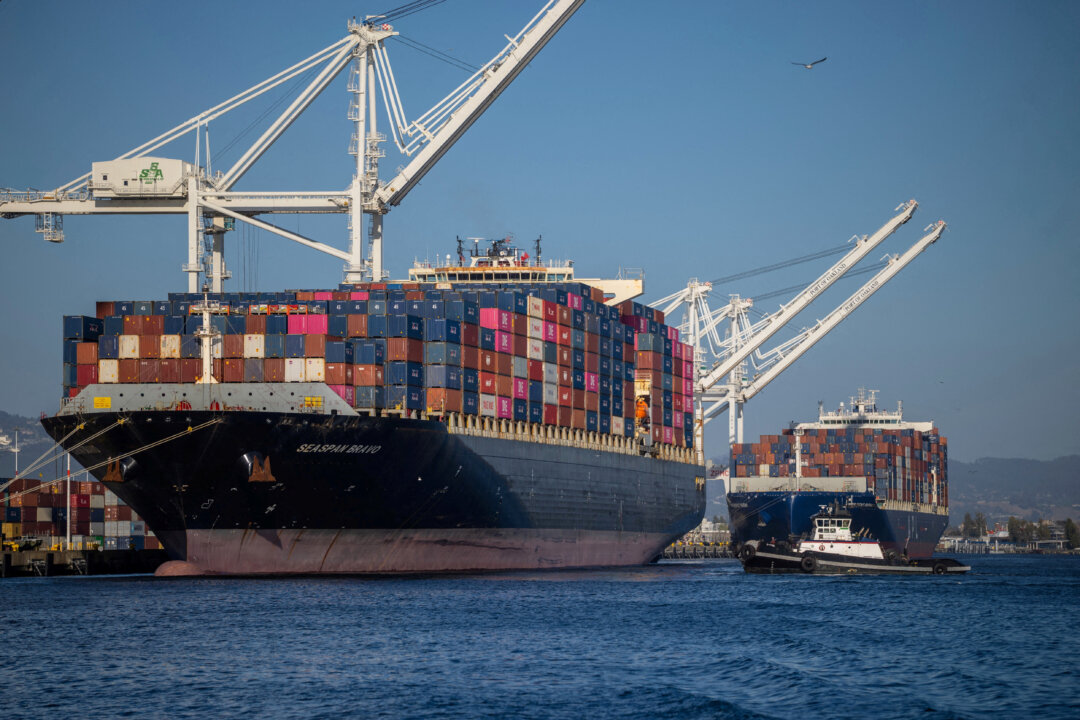 Trump Extends Jones Act Waiver, Allowing Foreign Ships to Haul Goods Between US Ports