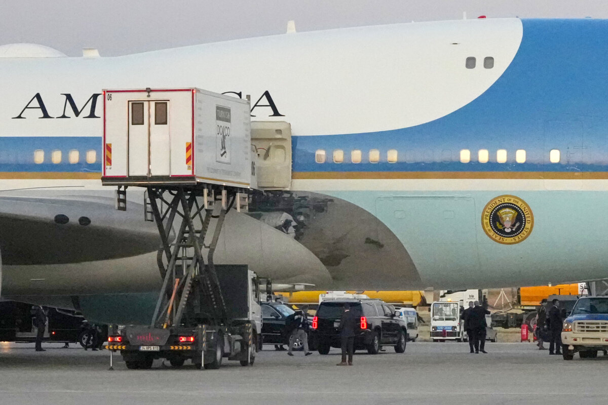 A catering truck is parked at Air Force One on the tarmac as the motorcade carrying President Donald Trump arrives to depart following the NATO summit at Ankara International Airport in Ankara, Turkey, on July 8, 2026. (Alex Brandon/AP Photo)