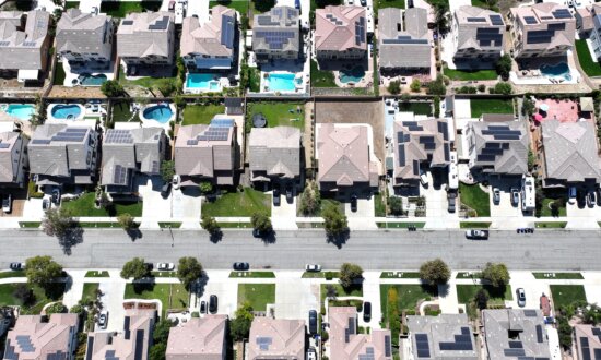 10 States Sue to Block Federal Mortgage Escrow Interest Rules
