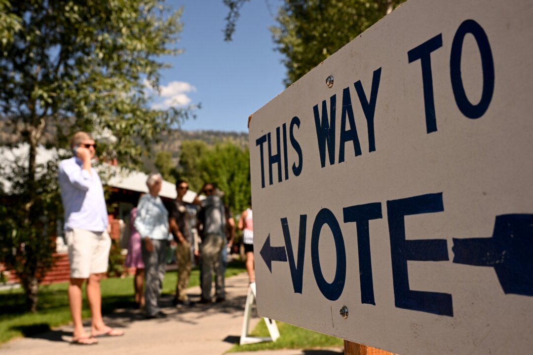 Wyoming Conservatives Battle for Governor Nomination!