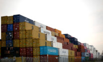 Trade Court Upholds Trump’s Shutdown of $800 De Minimis Duty Exemption