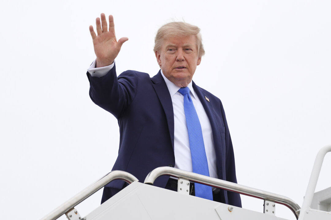Trump Says He Plans to Meet With North Korean Leader This Year