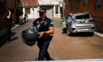 Earthquake Hits Spanish City of Granada, Buildings and Cars Damaged
