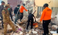 7.7 Magnitude Earthquake Kills at Least 47 in Indonesia