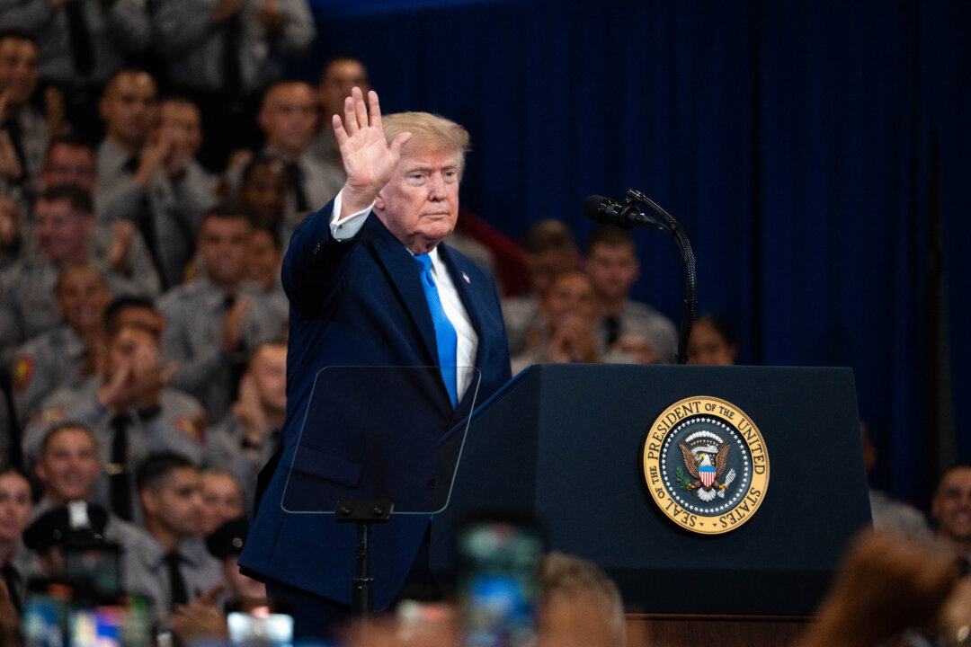 Republicans Gear Up for Unprecedented Midterm Convention in Texas