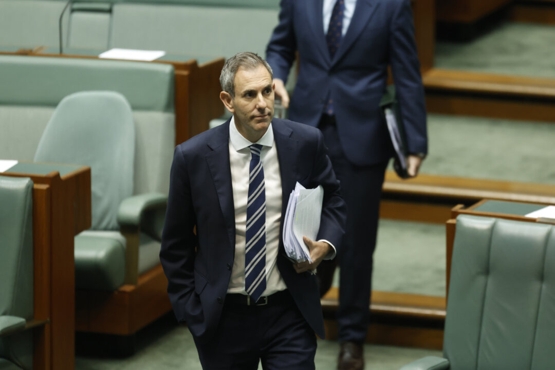 Chalmers Says Next Election Will Be ‘Referendum on Super’ After One Nation Plan
