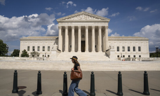 Supreme Court Keeps Party Ad Discounts Alive for Midterm Elections