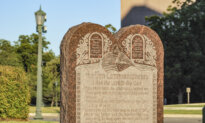 Battle Over Ten Commandments Arrives at Supreme Court