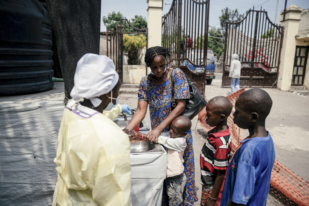 WHO Says Congo Ebola Outbreak Can Be Contained Within 3 Months
