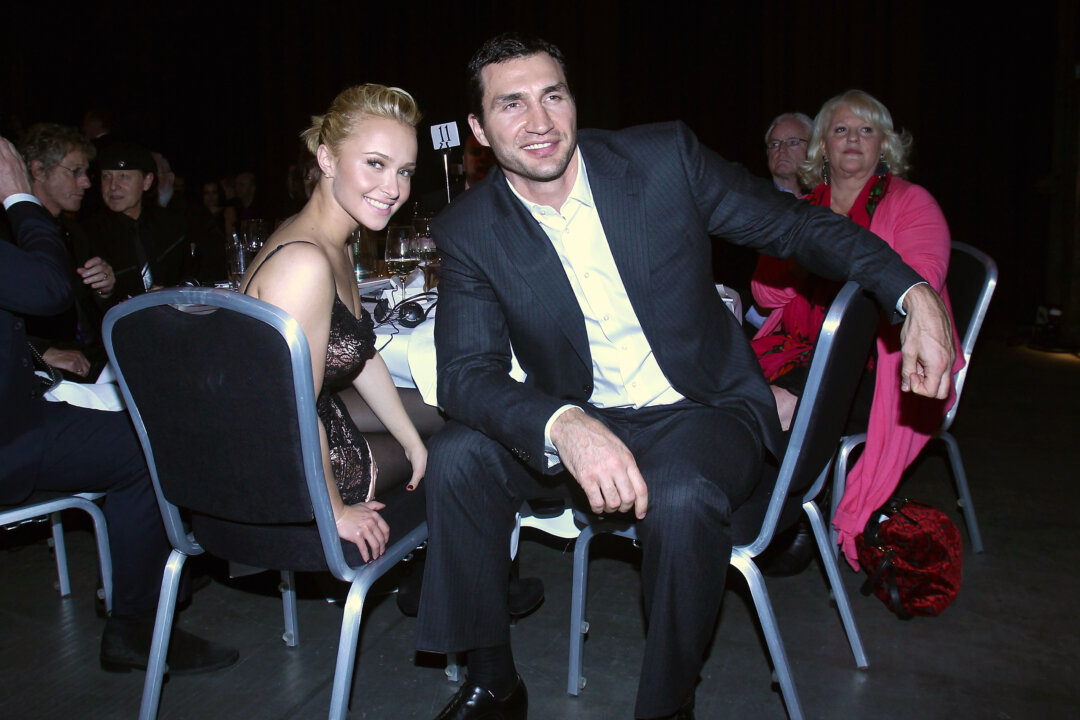 Ex-Fiancé Wladimir Klitschko Breaks Silence on Hayden Panettiere’s Death With Heartfelt Tribute