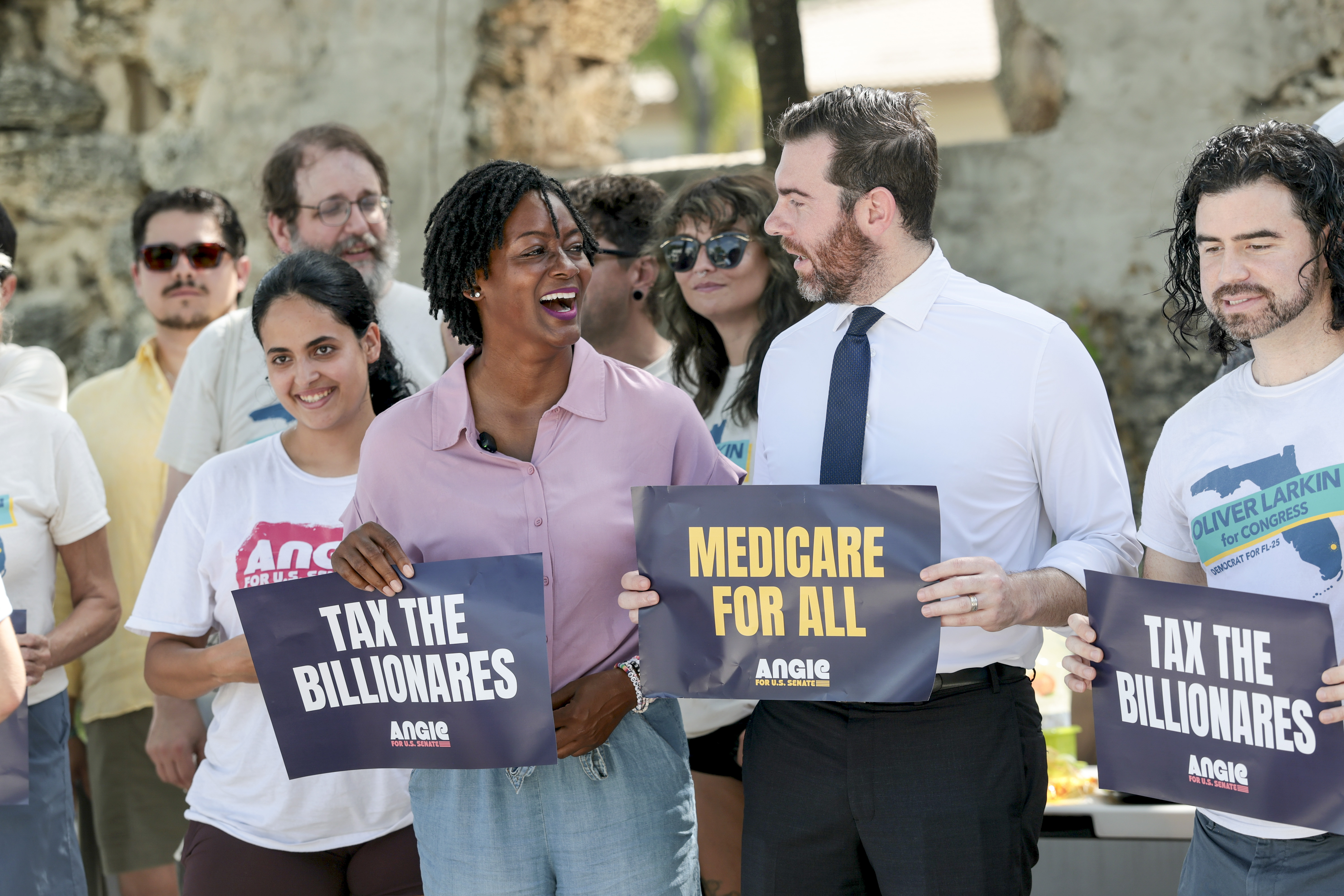 Democrats Split on Party’s Future as Democratic Socialists Make Key Primary Wins