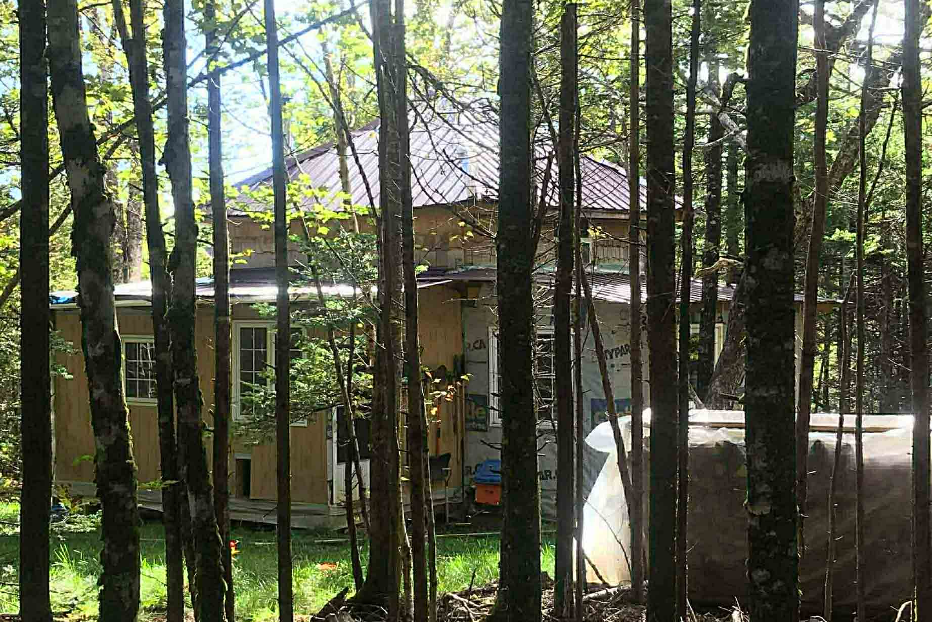 243-off-grid-99-4567898